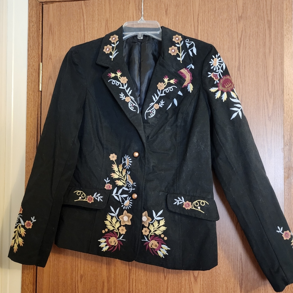 Coco + Carmen Embroidered Black Blazer, Boho, Sz Small, in Great Pre-owned Cond